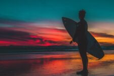 Night Surfing in Mentawai_ Thrills Under the Moonlit Waves (Featured Image)